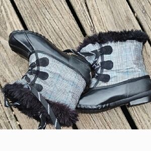 Sporto Black and Gray Winter Boots